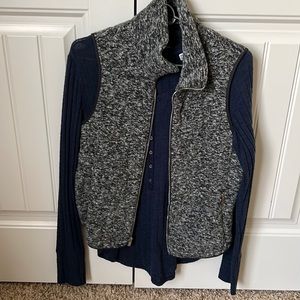 Long sleeve & vest